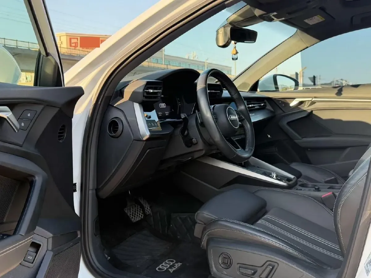 2022 Audi A3 1.4T 150HP L4 7DCT,autocango,china used car exporter,china ev exporter,chinese used car exporter,chinese used ev exporter