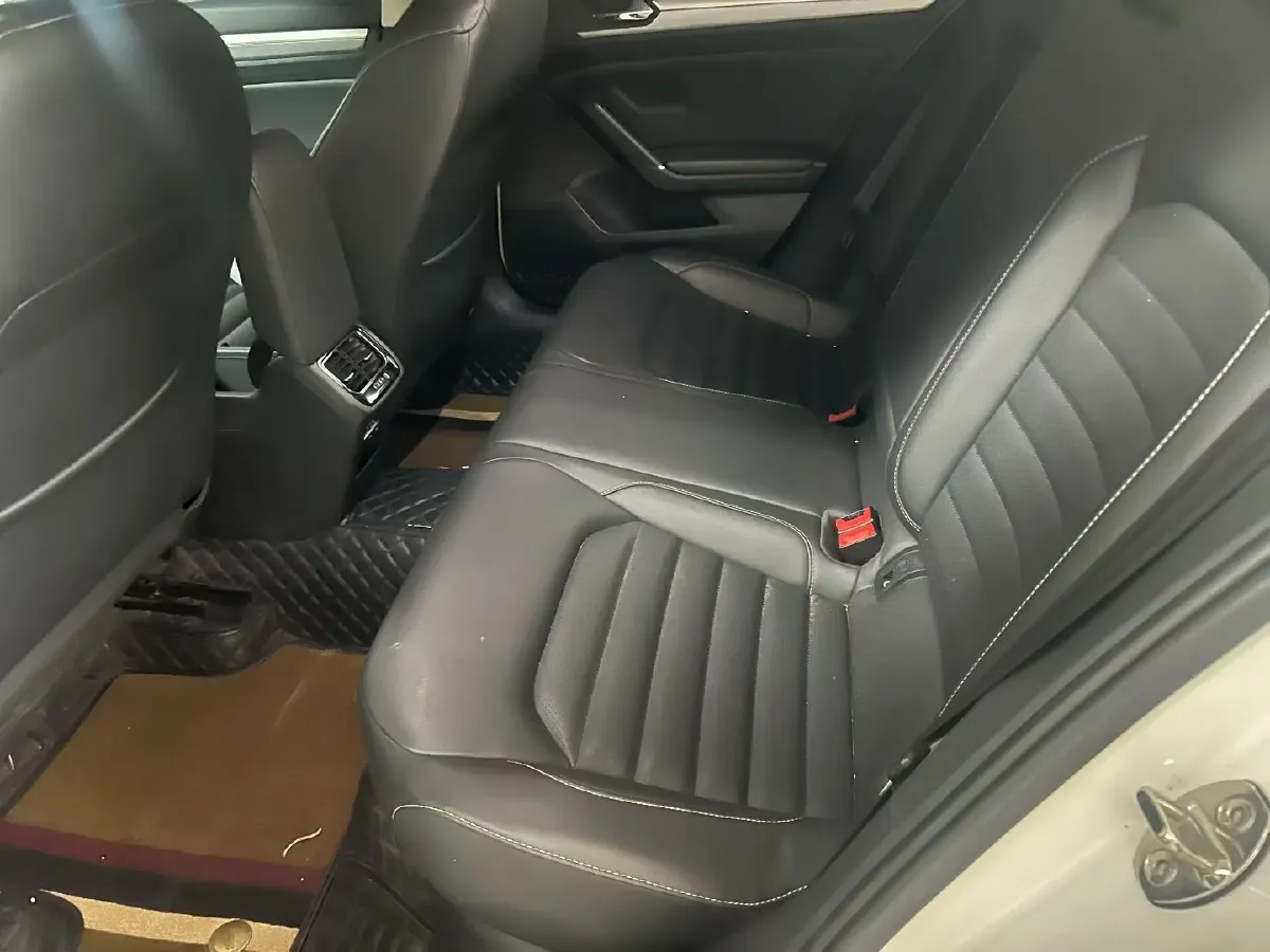 2019 Volkswagen Passat 1.4T 150HP L4 7DCT,autocango,china used car exporter,china ev exporter,chinese used car exporter,chinese used ev exporter