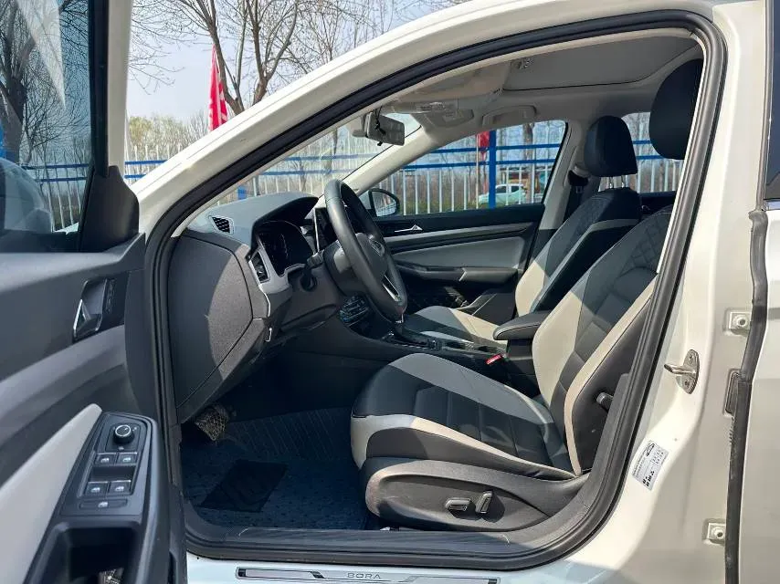 2023 Volkswagen Bora 1.4T 150HP L4 7DCT,autocango,china used car exporter,china ev exporter,chinese used car exporter,chinese used ev exporter