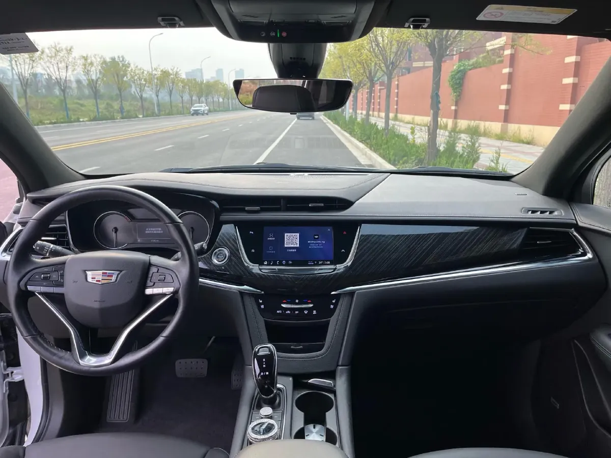 2020 Cadillac XT6 2.0T 237HP L4 9AT,autocango,china used car exporter,china ev exporter,chinese used car exporter,chinese used ev exporter