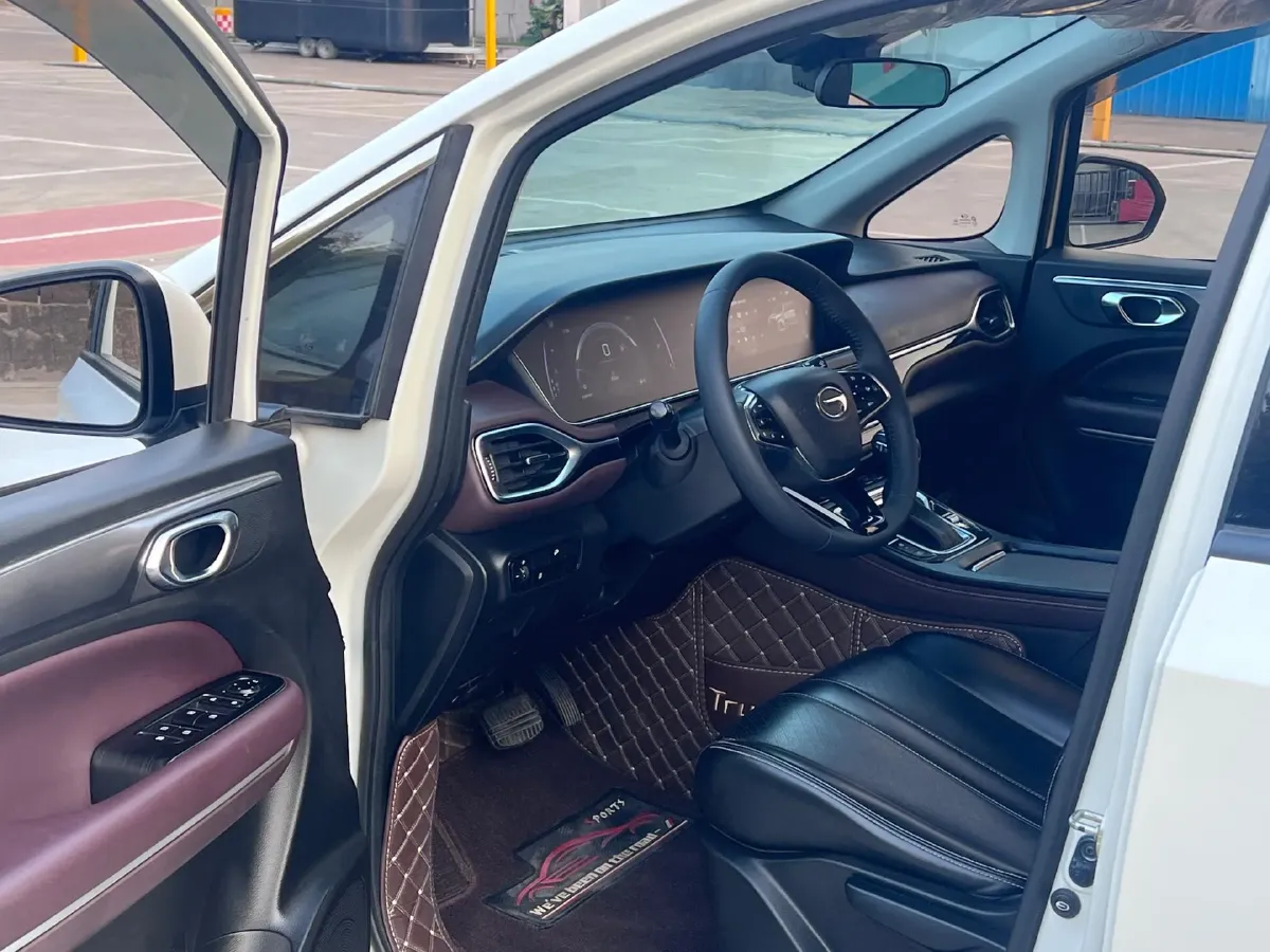 2021 GAC Trumpchi M6 1.5T 169HP L4 7DCT,autocango,china used car exporter,china ev exporter,chinese used car exporter,chinese used ev exporter