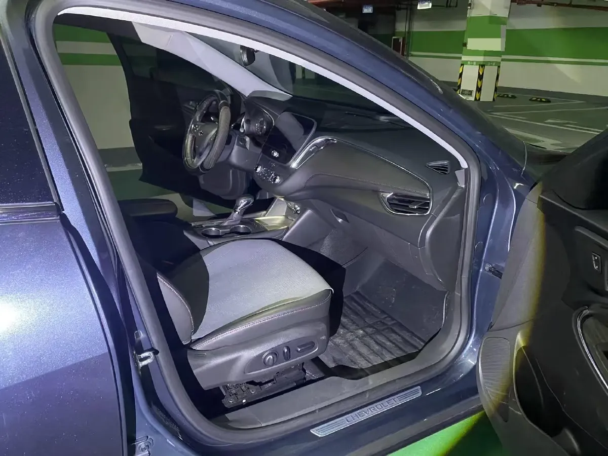 2022 Chevrolet Malibu XL 2.0T 237HP L4 9AT,autocango,china used car exporter,china ev exporter,chinese used car exporter,chinese used ev exporter