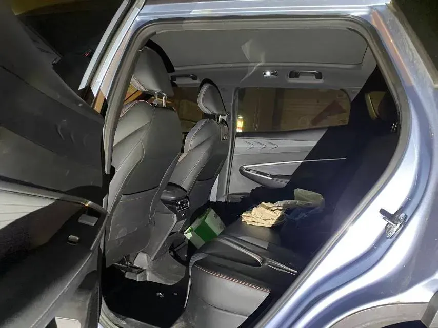 2023 Geely Azkarra 1.5T 181HP L4 7DCT,autocango,china used car exporter,china ev exporter,chinese used car exporter,chinese used ev exporter