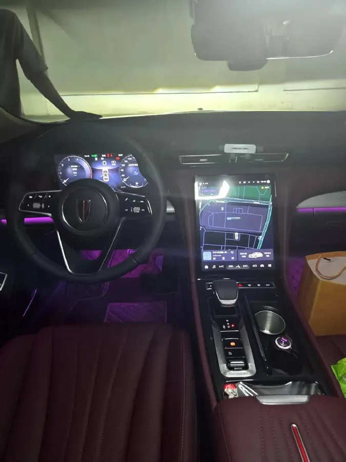 2025 HongQi H5 2.0T 224HP L4 8AT,autocango,china used car exporter,china ev exporter,chinese used car exporter,chinese used ev exporter