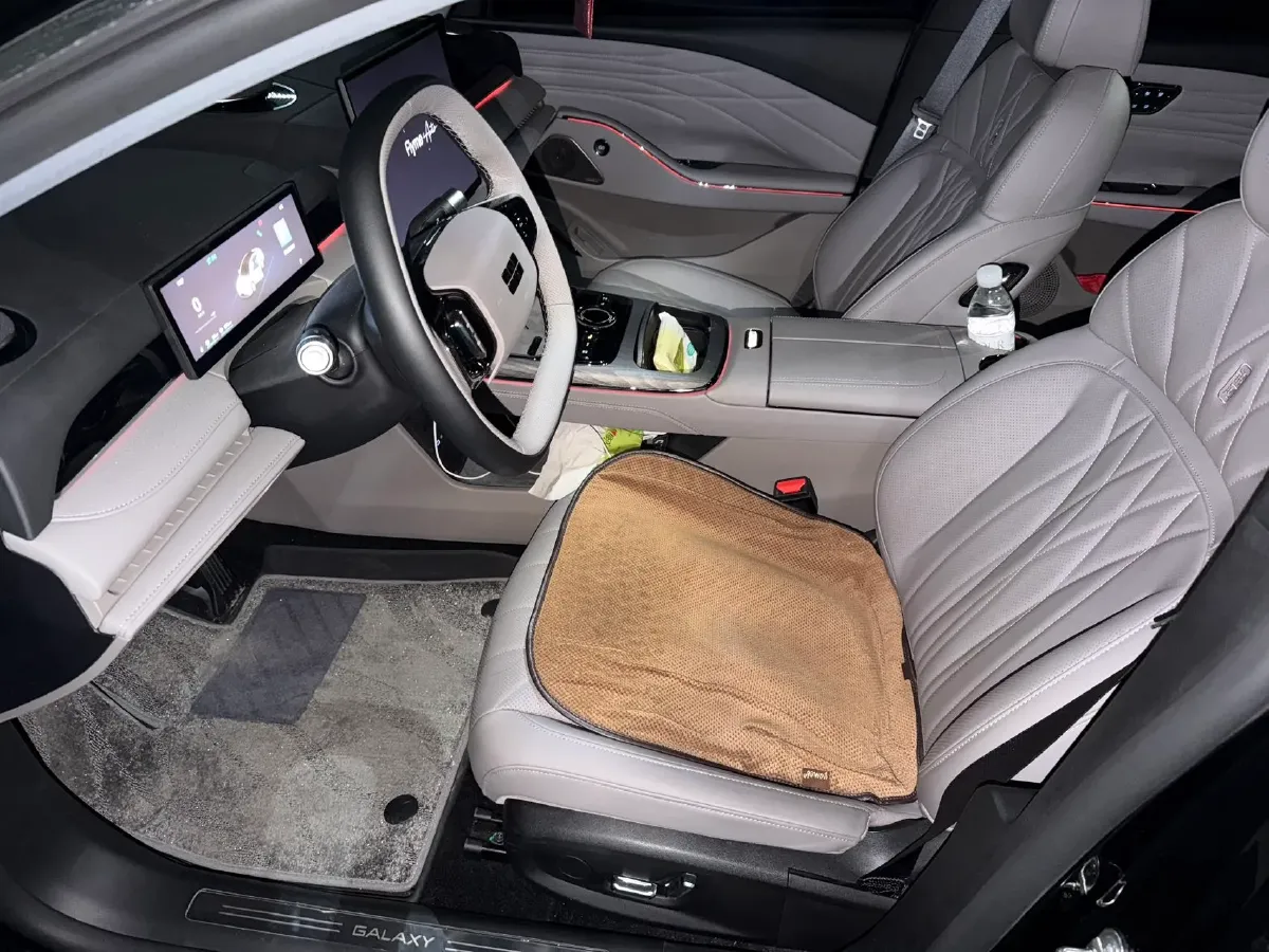 2025 Geely Galaxy Starshine 8 1.5L 112HP L4 1DHT PHEV,autocango,china used car exporter,china ev exporter,chinese used car exporter,chinese used ev exporter