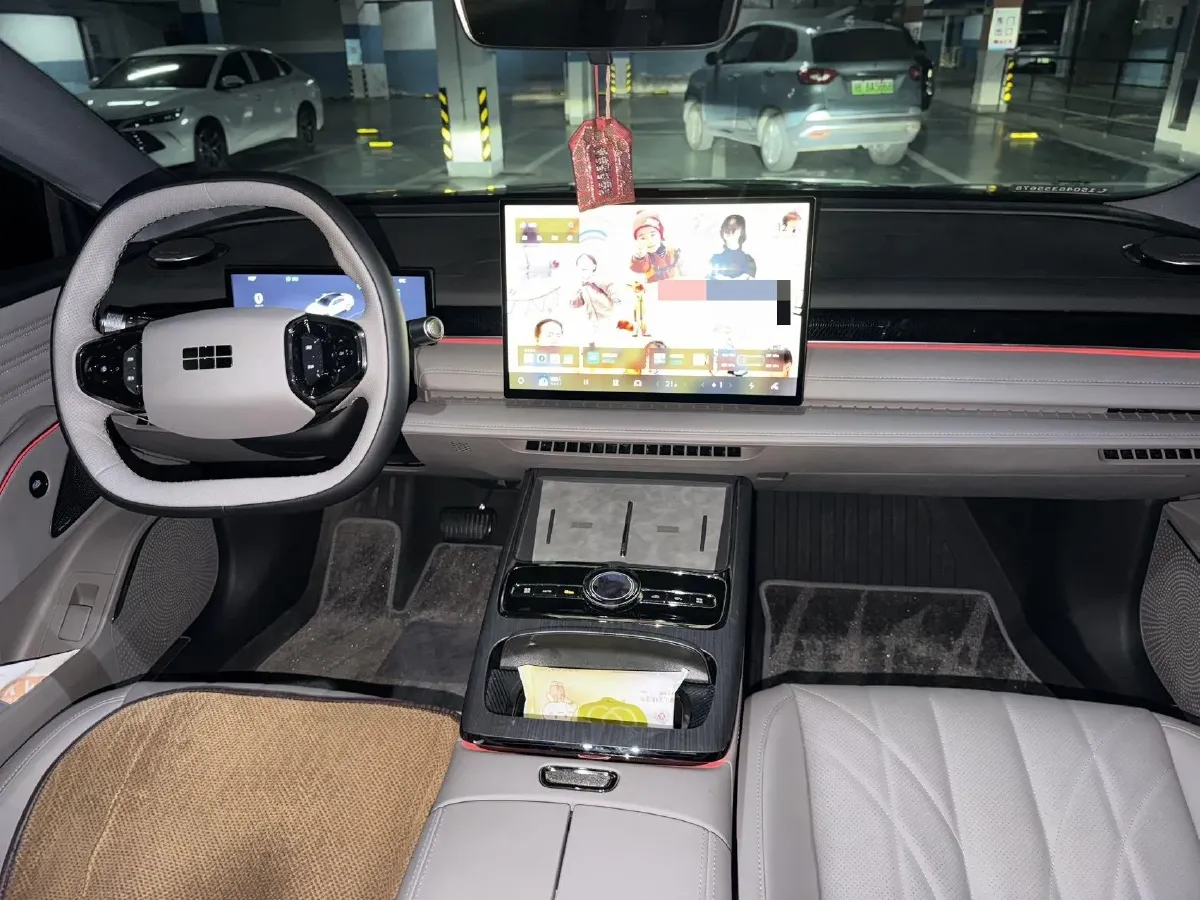 2025 Geely Galaxy Starshine 8 1.5L 112HP L4 1DHT PHEV,autocango,china used car exporter,china ev exporter,chinese used car exporter,chinese used ev exporter