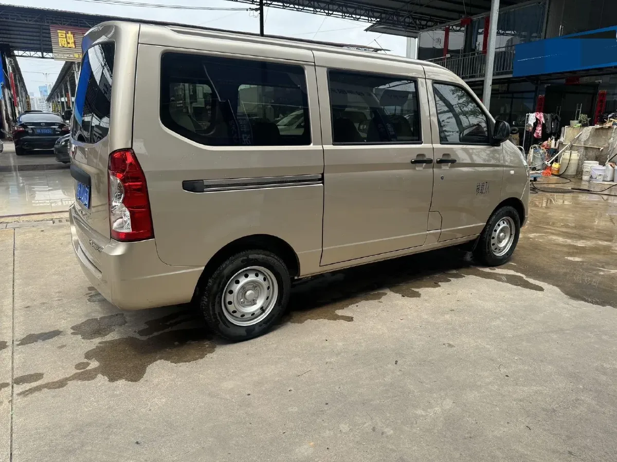 2022 HuaKai VB06 1.5L 107HP L4 5MT,autocango,china used car exporter,china ev exporter,chinese used car exporter,chinese used ev exporter