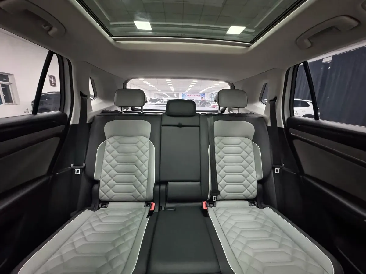 2023 Volkswagen Tayron 1.4T 150HP L4 7DCT,autocango,china used car exporter,china ev exporter,chinese used car exporter,chinese used ev exporter