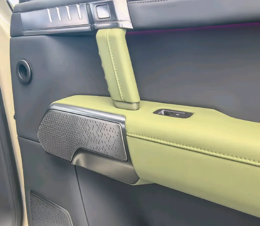 2025 Jetour Zongheng G700 2.0T 211HP L4 2DHT PHEV,autocango,china used car exporter,china ev exporter,chinese used car exporter,chinese used ev exporter