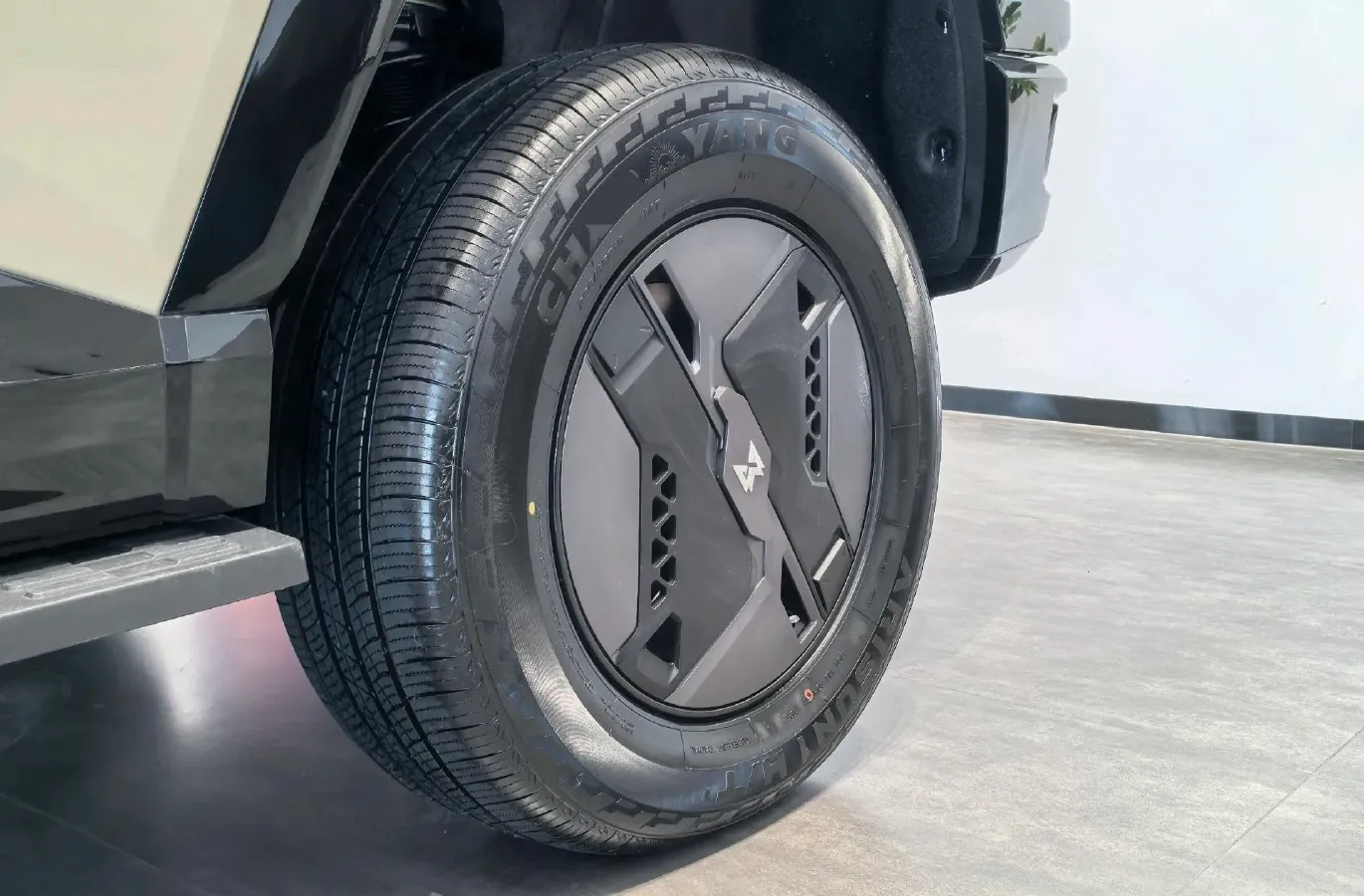 2025 Jetour Zongheng G700 2.0T 211HP L4 2DHT PHEV,autocango,china used car exporter,china ev exporter,chinese used car exporter,chinese used ev exporter