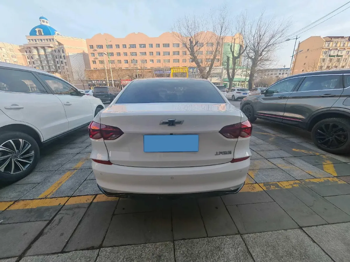 2023 Chevrolet Monza 1.5L 113HP L4 6DCT,autocango,china used car exporter,china ev exporter,chinese used car exporter,chinese used ev exporter
