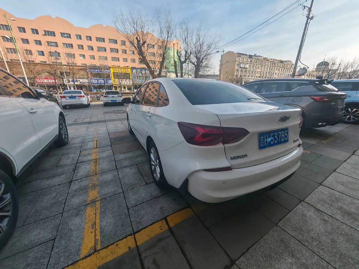 2023 Chevrolet Monza 1.5L 113HP L4 6DCT,autocango,china used car exporter,china ev exporter,chinese used car exporter,chinese used ev exporter
