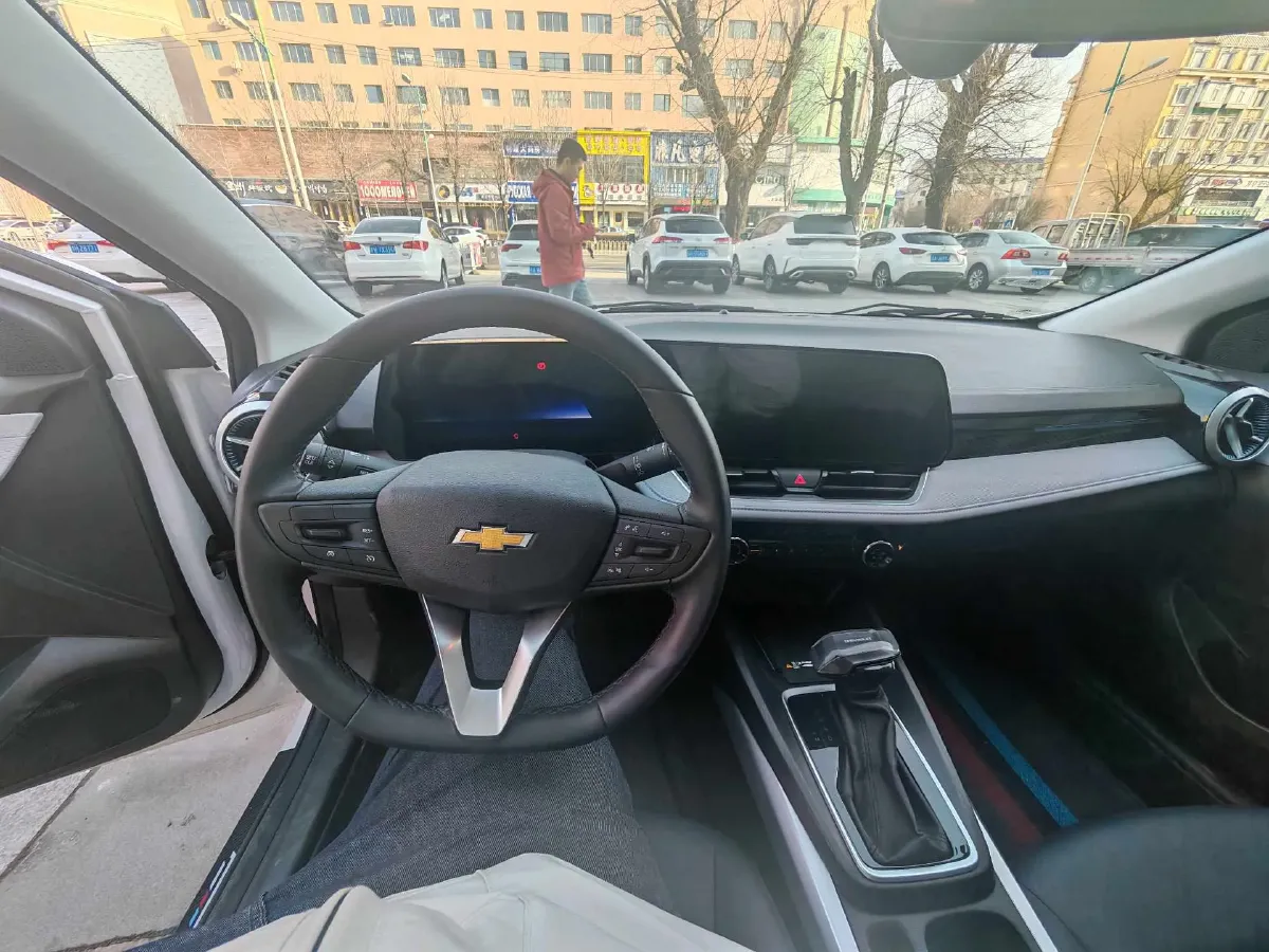 2023 Chevrolet Monza 1.5L 113HP L4 6DCT,autocango,china used car exporter,china ev exporter,chinese used car exporter,chinese used ev exporter