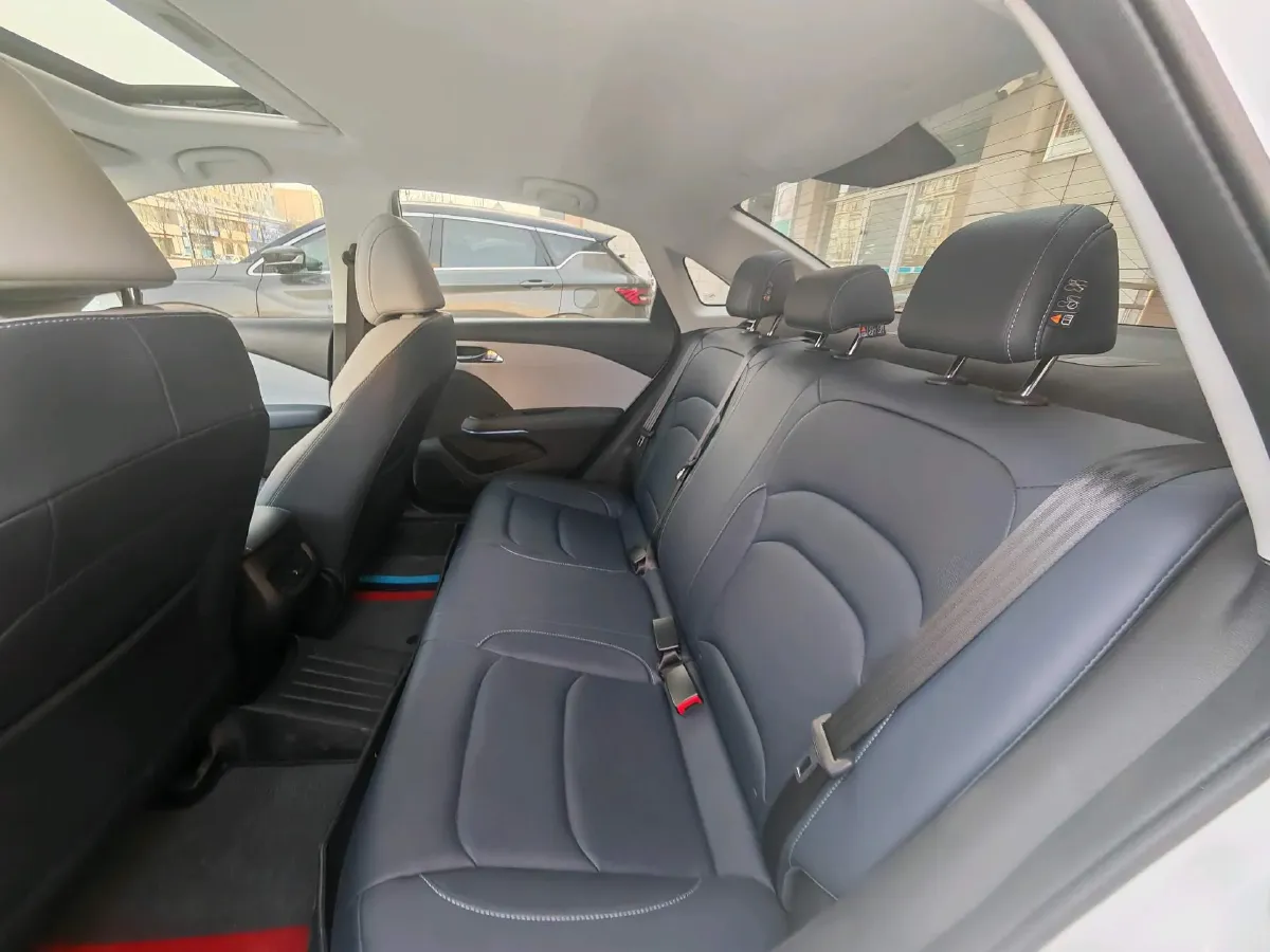 2023 Chevrolet Monza 1.5L 113HP L4 6DCT,autocango,china used car exporter,china ev exporter,chinese used car exporter,chinese used ev exporter