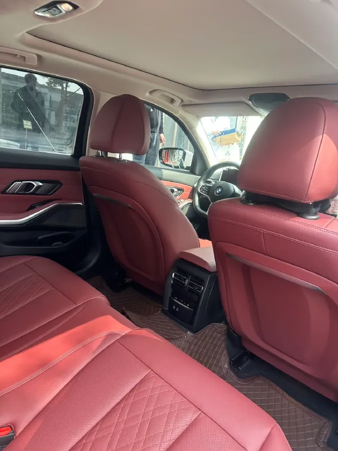 2025 BMW 3 Series 2.0T 184HP L4 8AT,autocango,china used car exporter,china ev exporter,chinese used car exporter,chinese used ev exporter