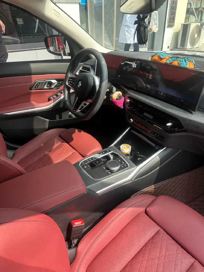 2025 BMW 3 Series 2.0T 184HP L4 8AT,autocango,china used car exporter,china ev exporter,chinese used car exporter,chinese used ev exporter