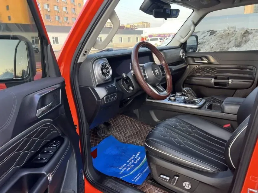 2023 Tank 300 2.0T 227HP L4 8AT,autocango,china used car exporter,china ev exporter,chinese used car exporter,chinese used ev exporter