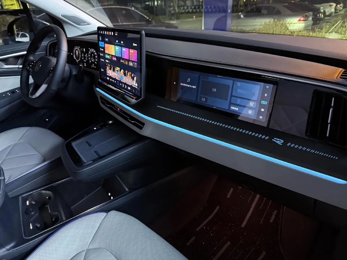 2026 Volkswagen Talagon 2.0T 272HP L4 7DCT,autocango,china used car exporter,china ev exporter,chinese used car exporter,chinese used ev exporter