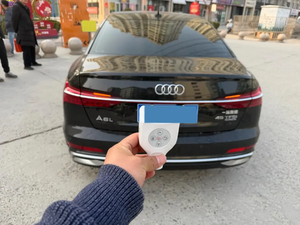 2024 Audi A6L 2.0T 245HP L4 7DCT,autocango,china used car exporter,china ev exporter,chinese used car exporter,chinese used ev exporter