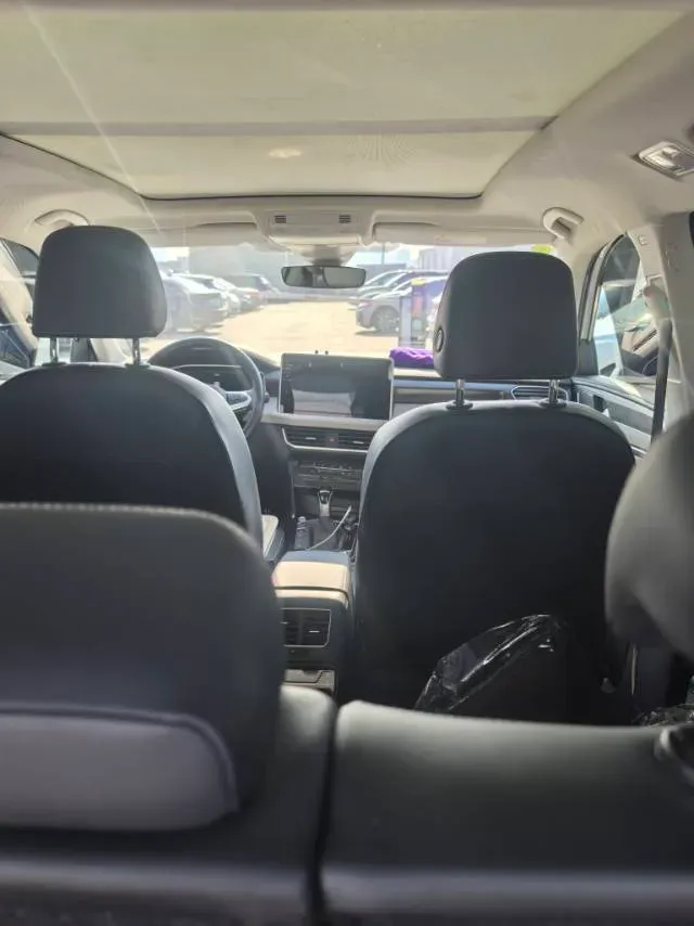 2023 Volkswagen Tayron X 2.0T 186HP L4 7DCT,autocango,china used car exporter,china ev exporter,chinese used car exporter,chinese used ev exporter