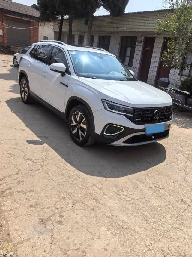 2023 Volkswagen Tayron X 2.0T 186HP L4 7DCT,autocango,china used car exporter,china ev exporter,chinese used car exporter,chinese used ev exporter
