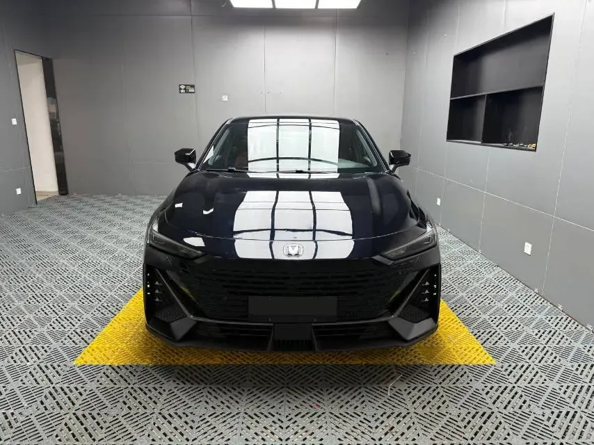 2022 ChangAn UNI-V 1.5T 188HP L4 7DCT,autocango,china used car exporter,china ev exporter,chinese used car exporter,chinese used ev exporter