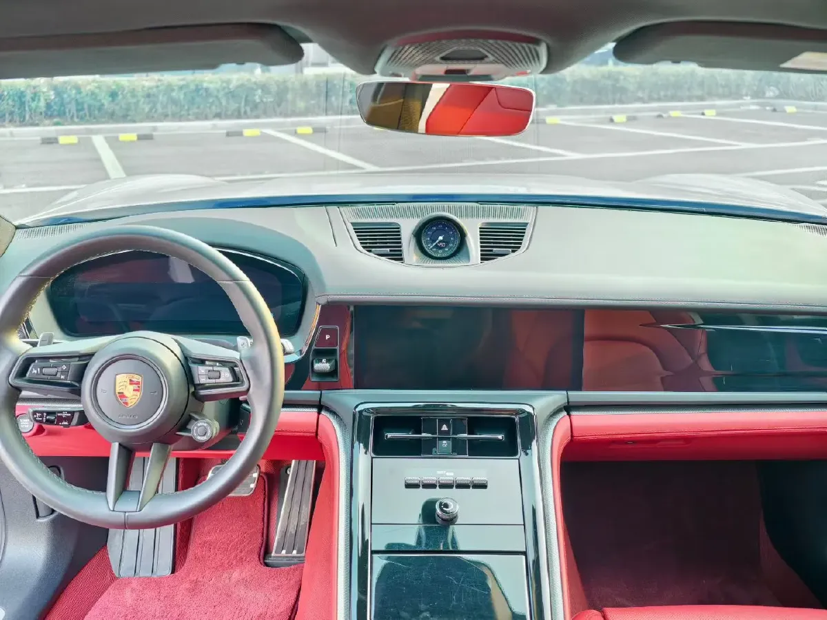 2024 Porsche Taycan 2AT BEV 105KWH,autocango,china used car exporter,china ev exporter,chinese used car exporter,chinese used ev exporter