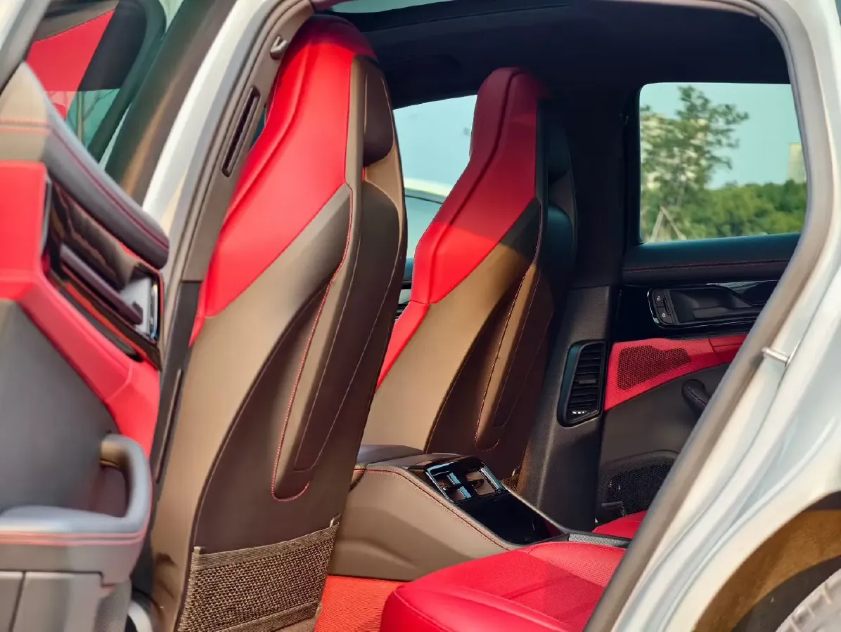 2024 Porsche Taycan 2AT BEV 105KWH,autocango,china used car exporter,china ev exporter,chinese used car exporter,chinese used ev exporter