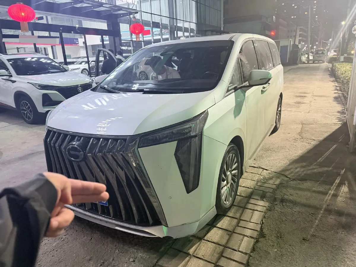 2023 GAC Trumpchi M8 2.0T 252HP L4 8AT,autocango,china used car exporter,china ev exporter,chinese used car exporter,chinese used ev exporter