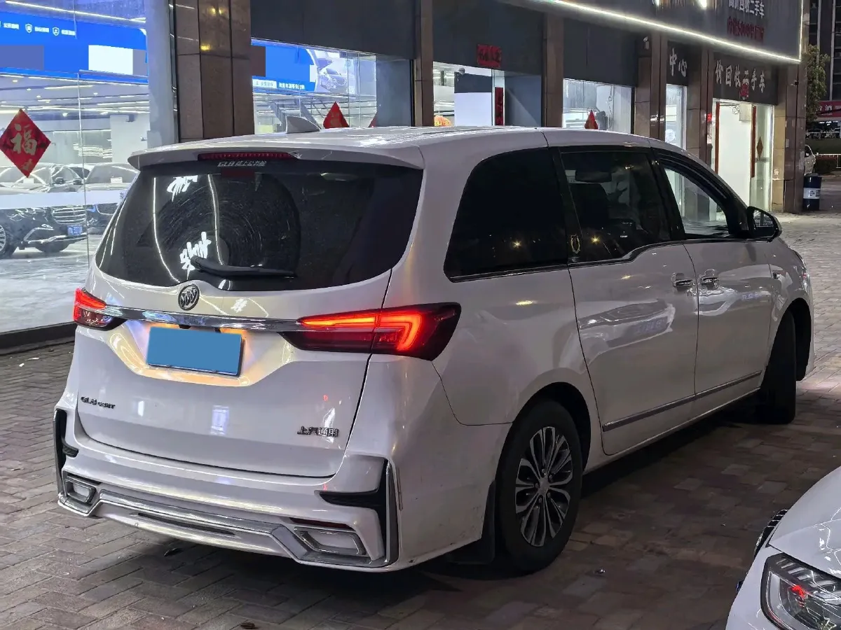 2021 Buick GL8 2.0T 237HP L4 9AT,autocango,china used car exporter,china ev exporter,chinese used car exporter,chinese used ev exporter