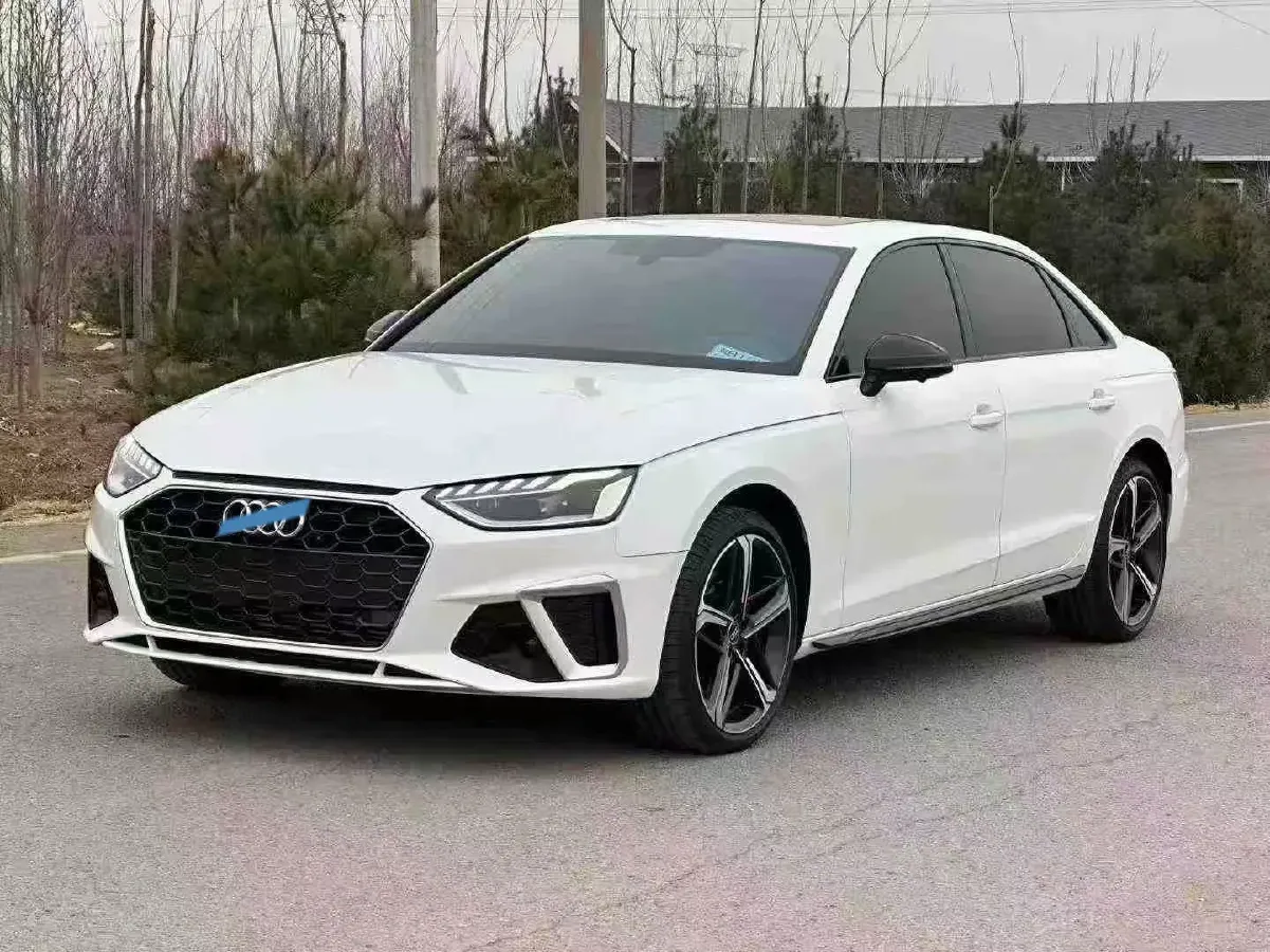 2023 Audi A4L 2.0T 190HP L4 7DCT,autocango,china used car exporter,china ev exporter,chinese used car exporter,chinese used ev exporter