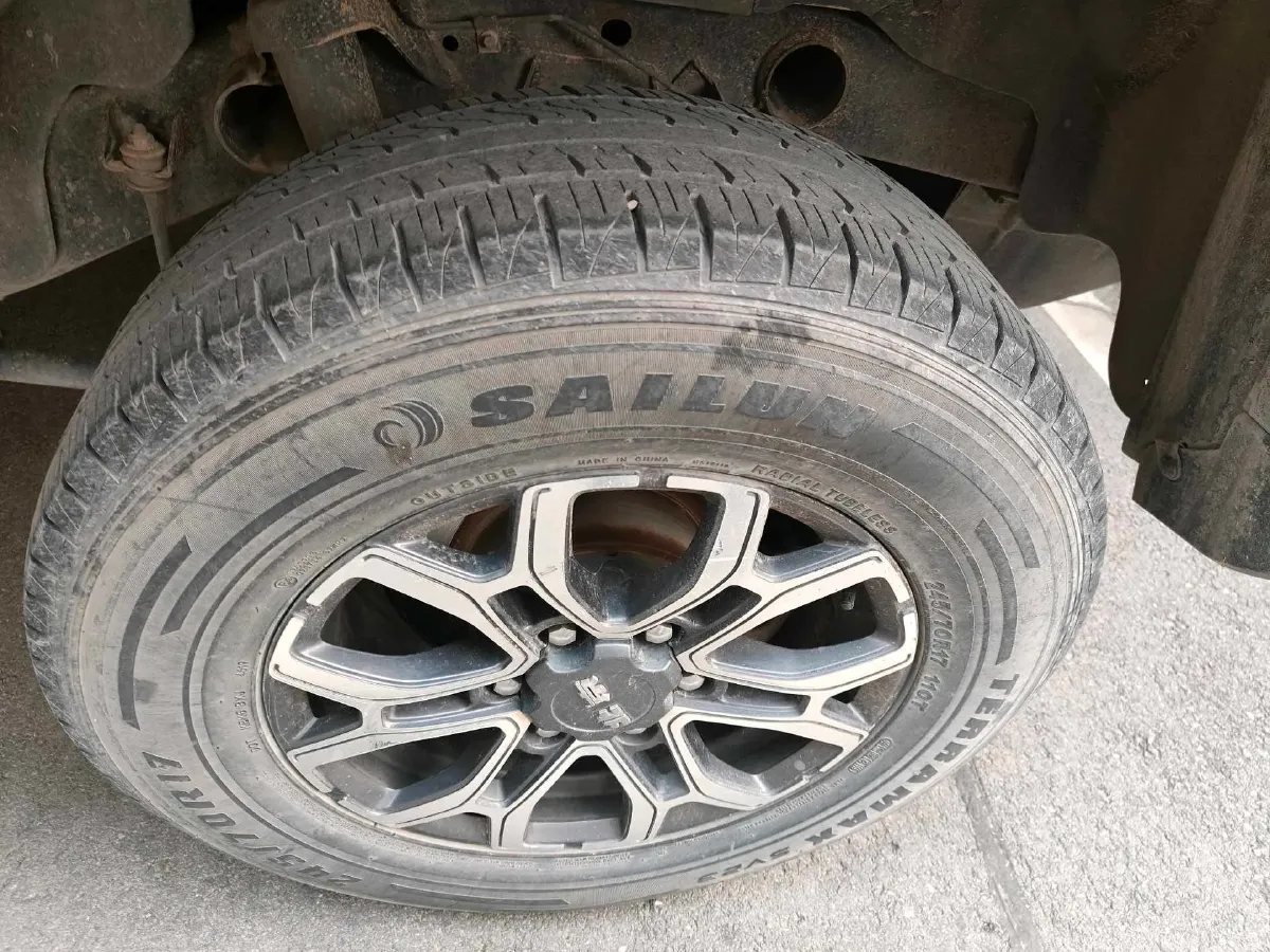 2020 Beijing BJ40 2.0T 224HP L4 8AT,autocango,china used car exporter,china ev exporter,chinese used car exporter,chinese used ev exporter