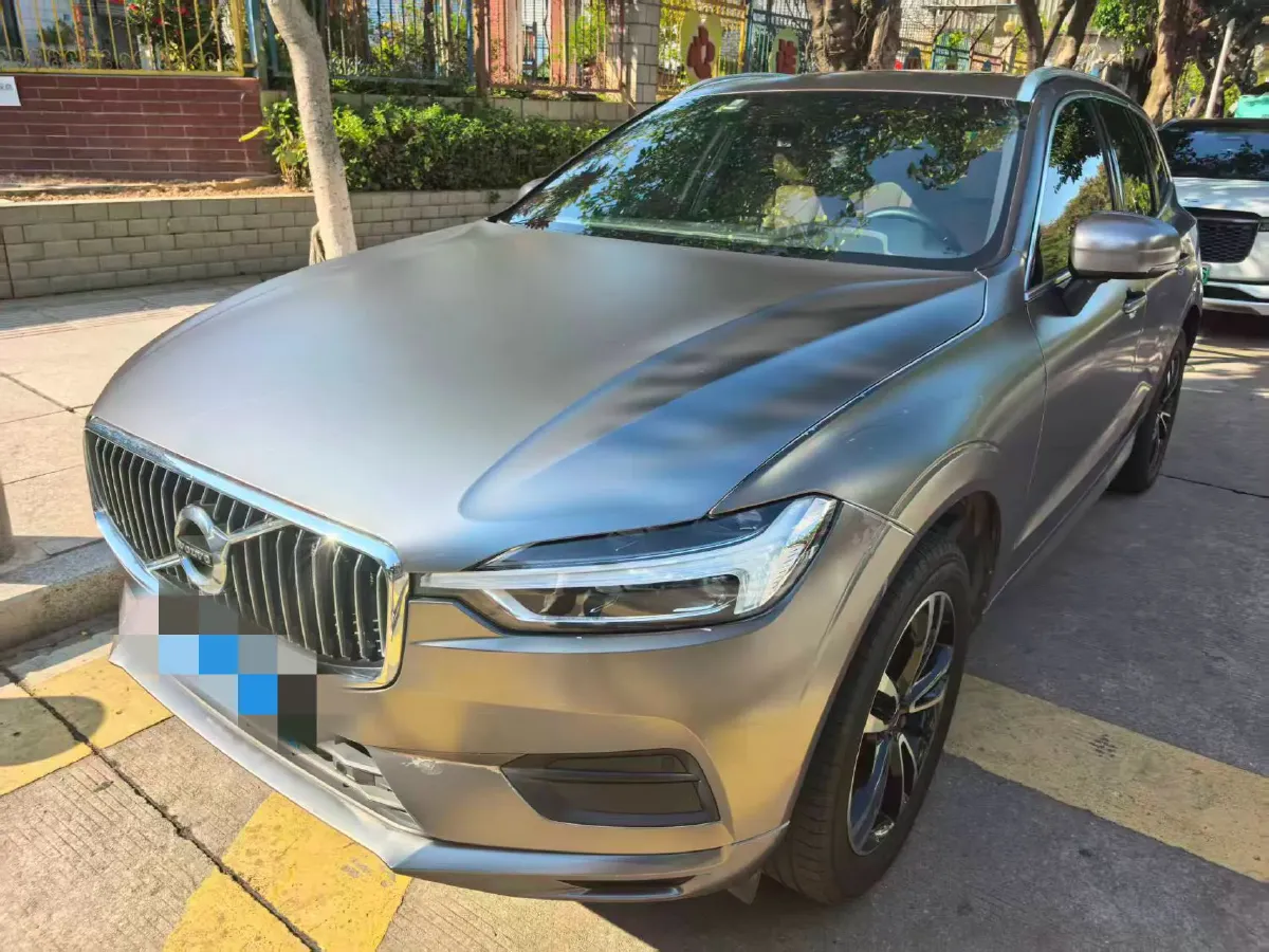 2018 Volvo XC60 2.0T 254HP L4 8AT,autocango,china used car exporter,china ev exporter,chinese used car exporter,chinese used ev exporter