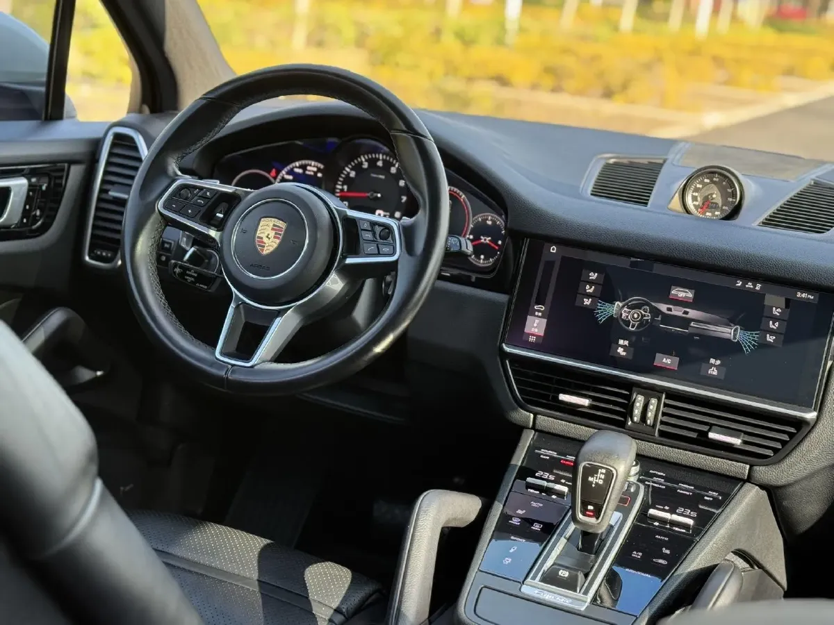 2019 Porsche Cayenne 3.0T 340HP V6 8AT,autocango,china used car exporter,china ev exporter,chinese used car exporter,chinese used ev exporter