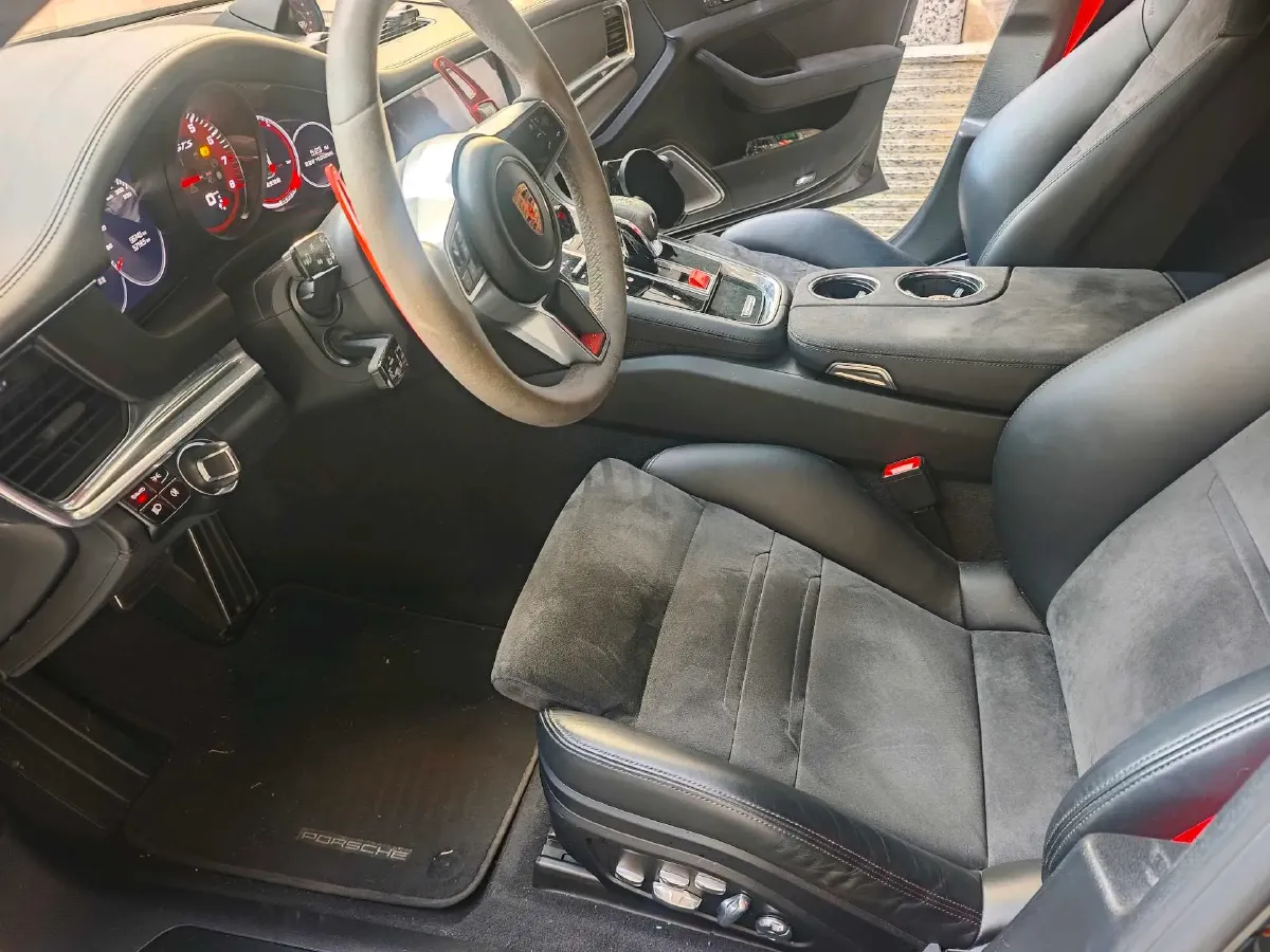 2019 Porsche Panamera 4.0T 460HP V8 8DCT,autocango,china used car exporter,china ev exporter,chinese used car exporter,chinese used ev exporter