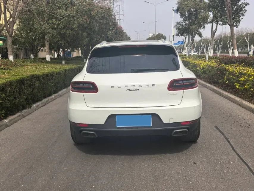 2017 Porsche Macan 2.0T 252HP L4 7DCT,autocango,china used car exporter,china ev exporter,chinese used car exporter,chinese used ev exporter