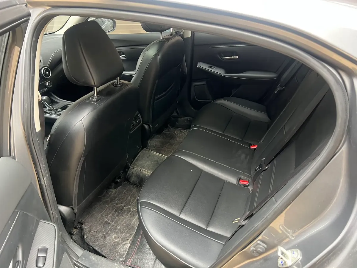 2021 Nissan Sylphy 1.6L 135HP L4 CVT,autocango,china used car exporter,china ev exporter,chinese used car exporter,chinese used ev exporter
