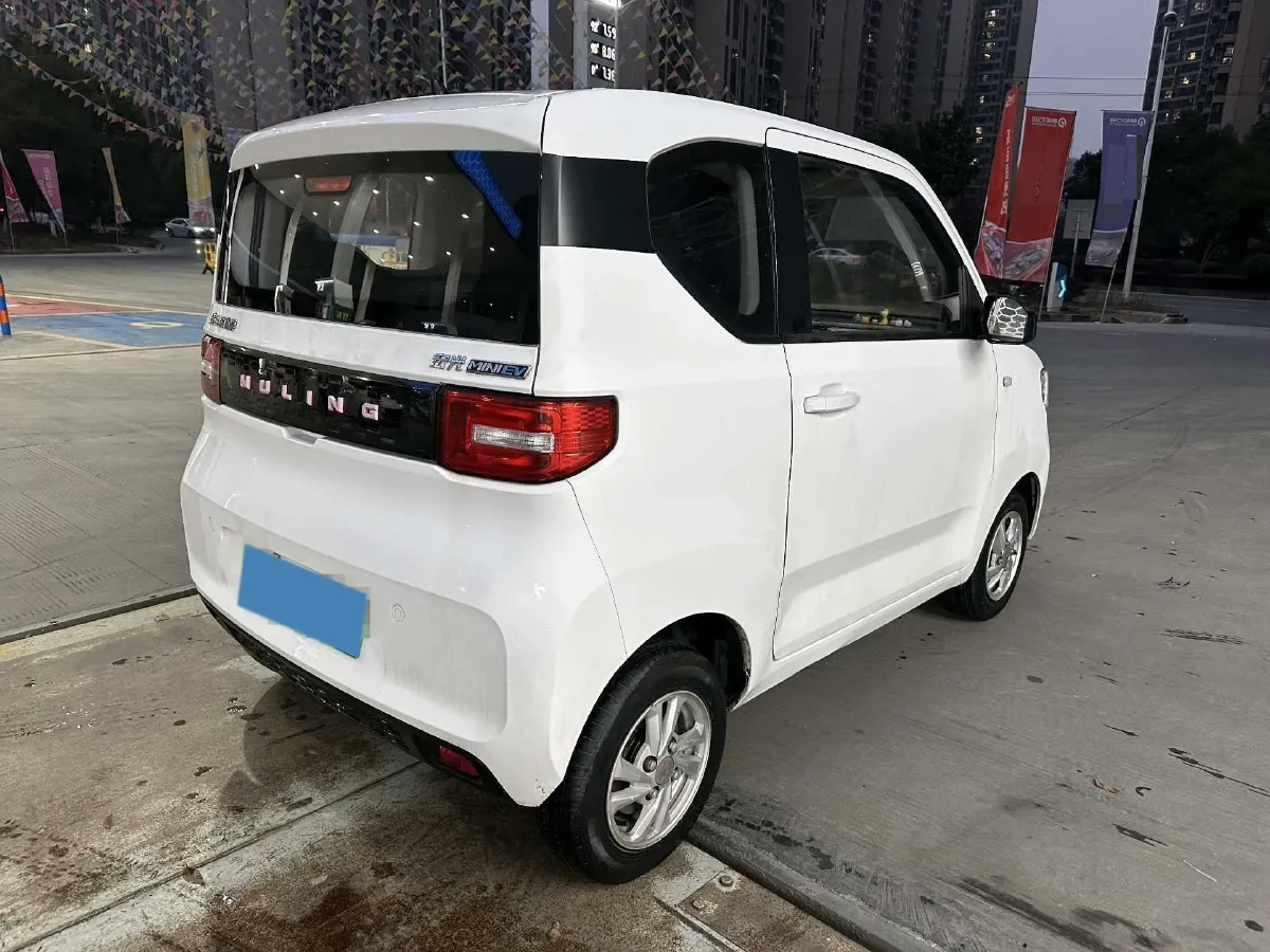 2020 WuLing HongGuang MINI EV BEV 9.3KWH,autocango,china used car exporter,china ev exporter,chinese used car exporter,chinese used ev exporter