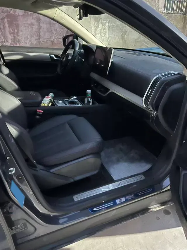 2018 BYD Tang 2.0T 205HP L4 6DCT PHEV 23.97KWH,autocango,china used car exporter,china ev exporter,chinese used car exporter,chinese used ev exporter