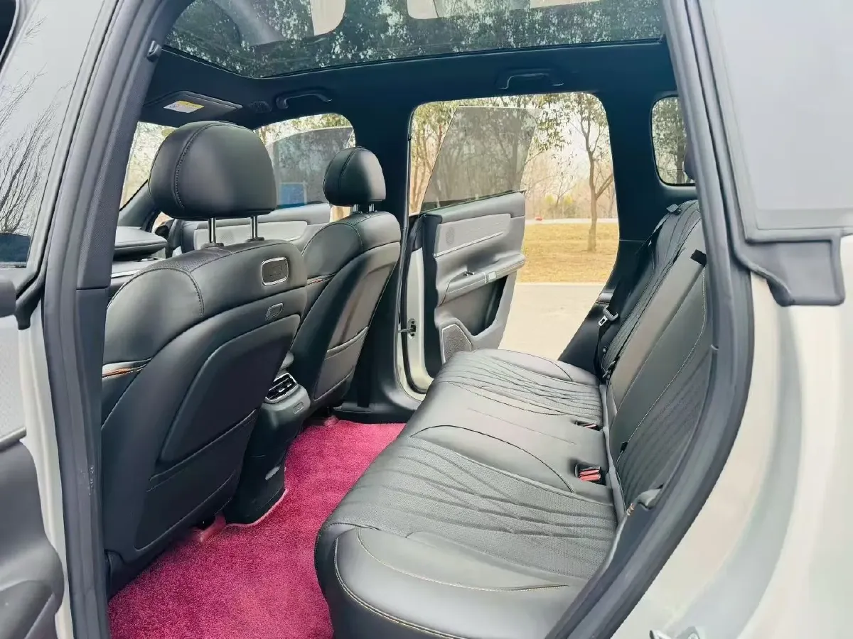 2025 ChangAn QiYuan Q07 1.5T 150HP L4 E-CVT PHEV,autocango,china used car exporter,china ev exporter,chinese used car exporter,chinese used ev exporter