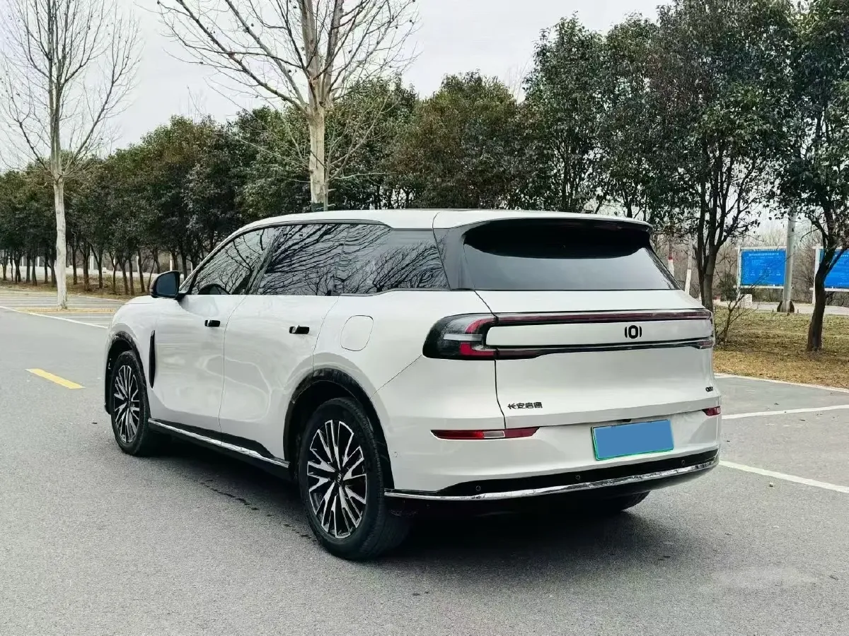 2025 ChangAn QiYuan Q07 1.5T 150HP L4 E-CVT PHEV,autocango,china used car exporter,china ev exporter,chinese used car exporter,chinese used ev exporter