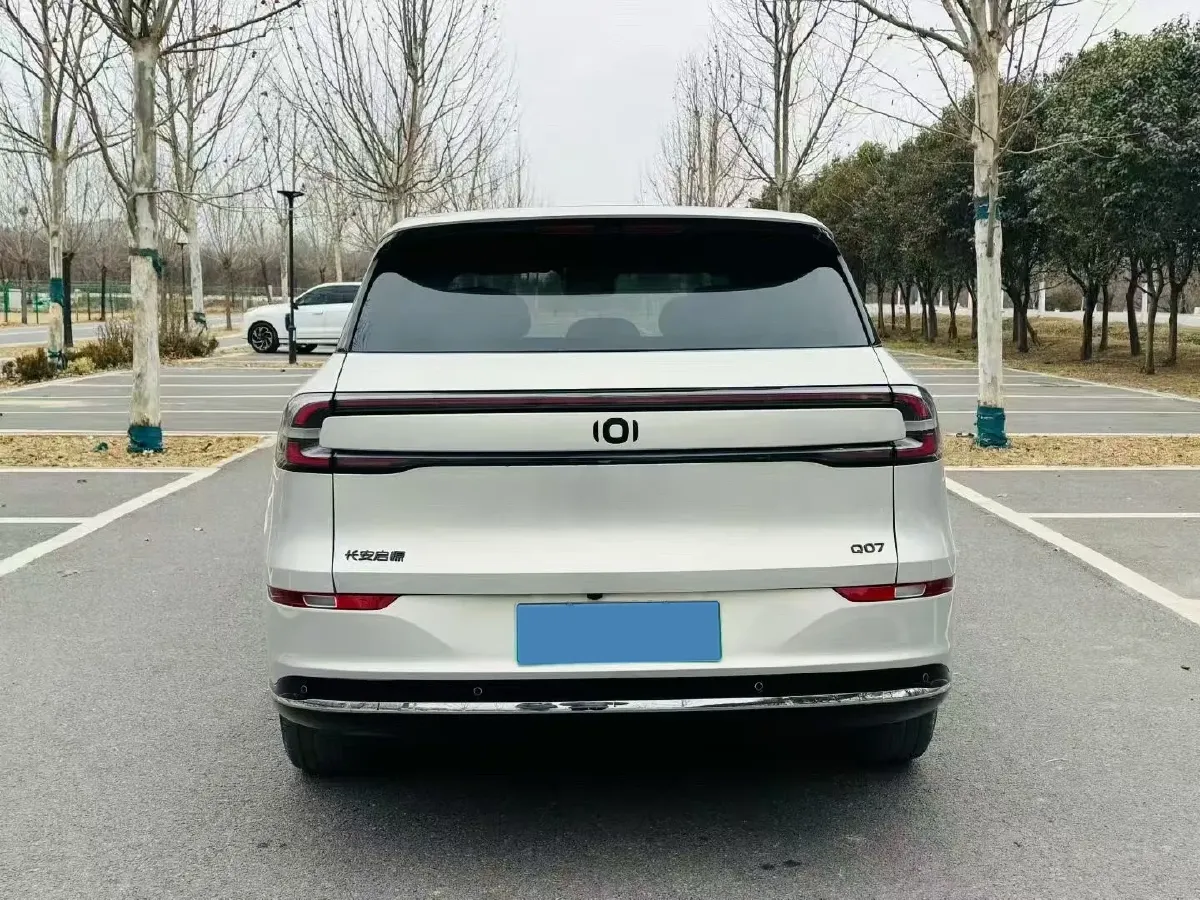 2025 ChangAn QiYuan Q07 1.5T 150HP L4 E-CVT PHEV,autocango,china used car exporter,china ev exporter,chinese used car exporter,chinese used ev exporter