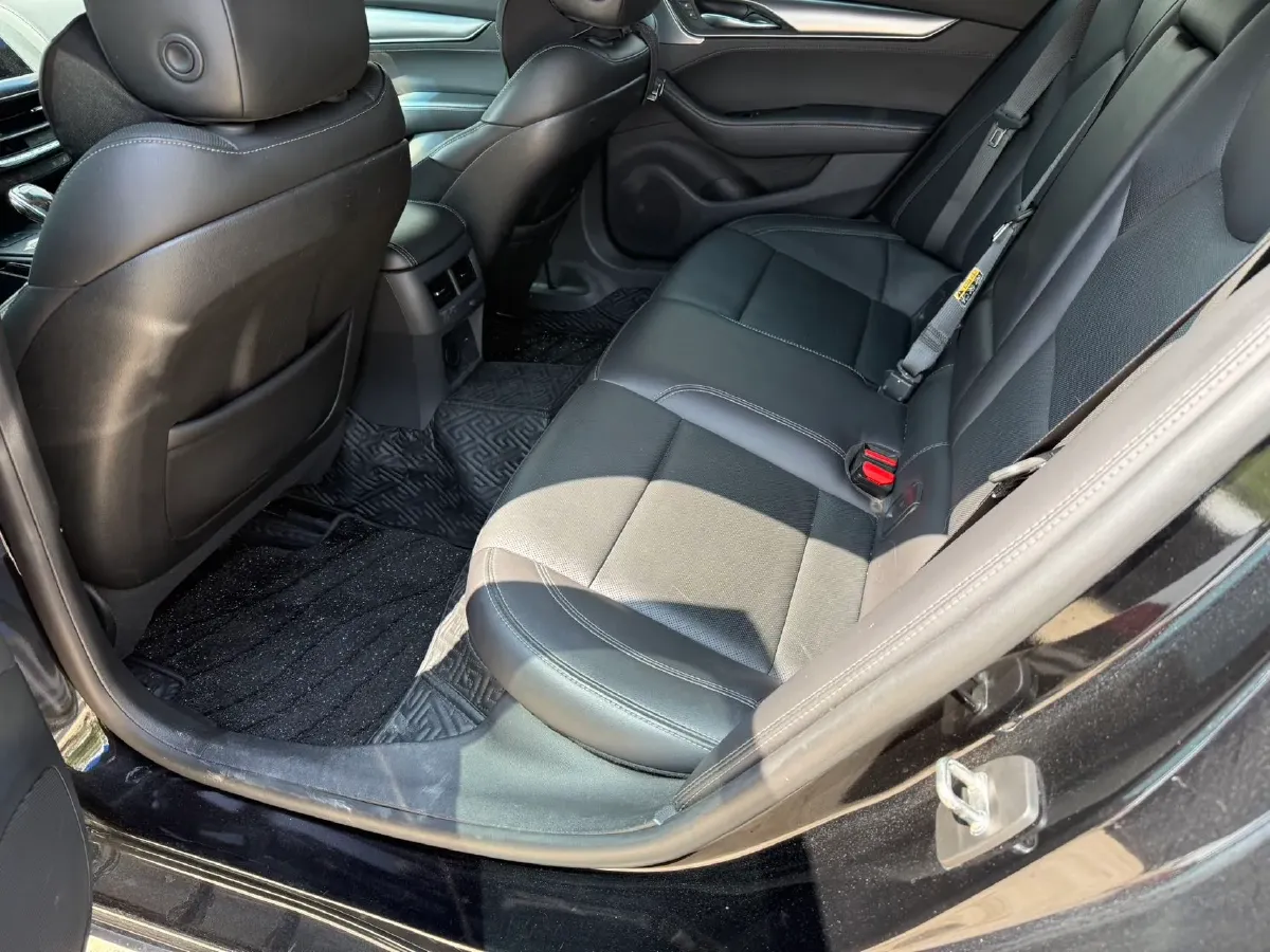 2021 Cadillac CT5 2.0T 237HP L4 10AT,autocango,china used car exporter,china ev exporter,chinese used car exporter,chinese used ev exporter