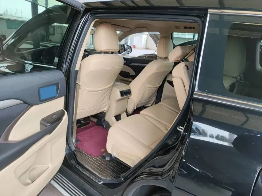 2018 Toyota Highlander 2.0T 220HP L4 6AT,autocango,china used car exporter,china ev exporter,chinese used car exporter,chinese used ev exporter