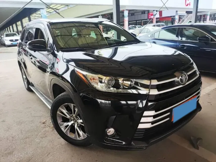 2018 Toyota Highlander 2.0T 220HP L4 6AT,autocango,china used car exporter,china ev exporter,chinese used car exporter,chinese used ev exporter