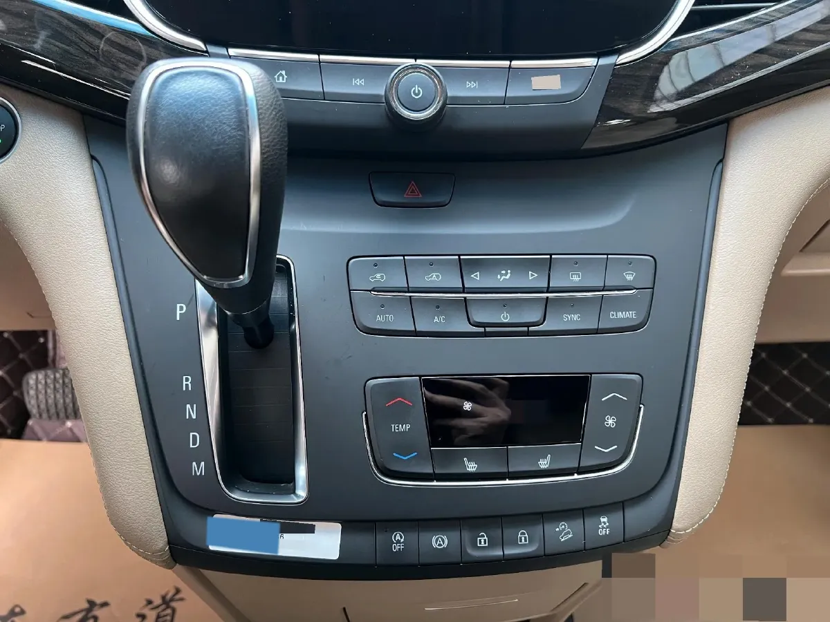 2018 Buick GL8 2.0T 260HP L4 6AT,autocango,china used car exporter,china ev exporter,chinese used car exporter,chinese used ev exporter