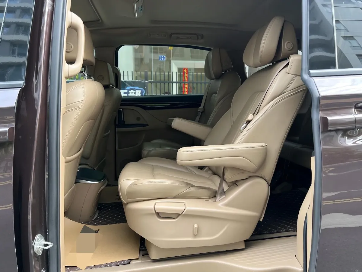 2018 Buick GL8 2.0T 260HP L4 6AT,autocango,china used car exporter,china ev exporter,chinese used car exporter,chinese used ev exporter