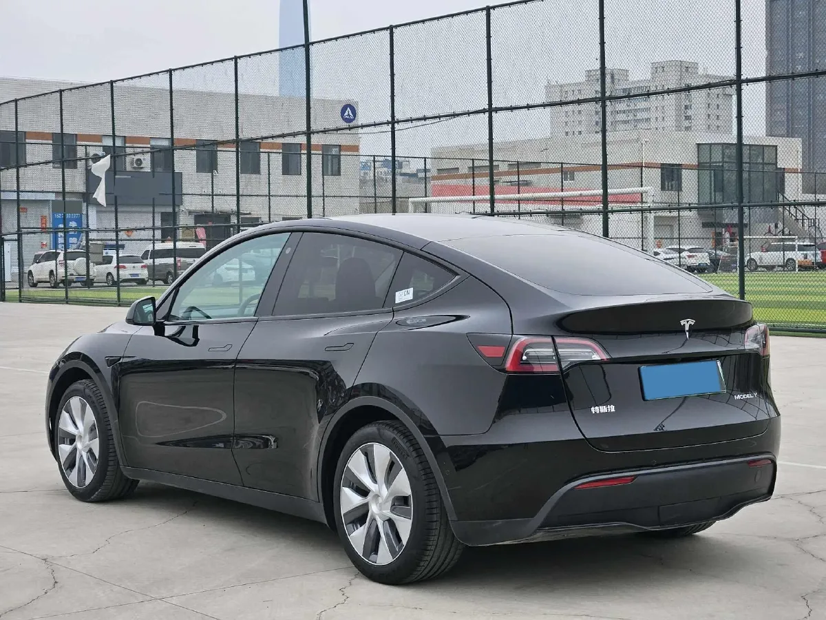2022 Tesla Model Y BEV 60KWH,autocango,china used car exporter,china ev exporter,chinese used car exporter,chinese used ev exporter