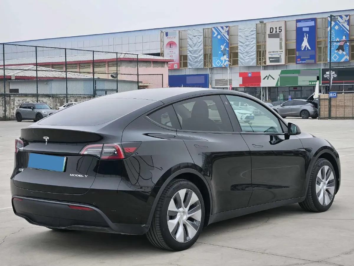 2022 Tesla Model Y BEV 60KWH,autocango,china used car exporter,china ev exporter,chinese used car exporter,chinese used ev exporter