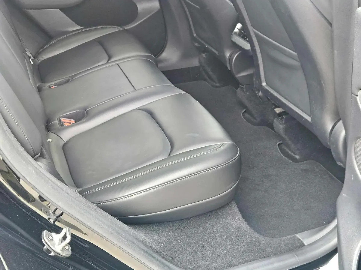 2022 Tesla Model Y BEV 60KWH,autocango,china used car exporter,china ev exporter,chinese used car exporter,chinese used ev exporter